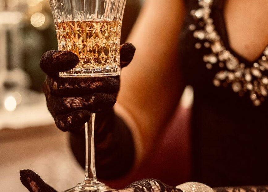 Illustration of Women's Black Tie Outfit Planning, From Evening Dress Silhouettes to the Accessories That Complete a Personal